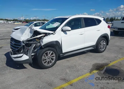 2017 Hyundai Tucson Se z USA, uszkodzony, nr VIN KM8J33A47HU263889